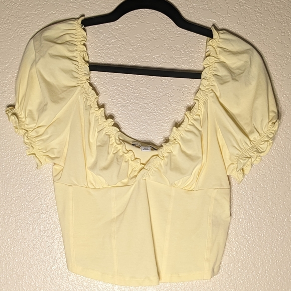 MilkMaid Peasant Style Whimsical Top Bundle In White, Pastel Yellow, & Green - Picture 3 of 6
